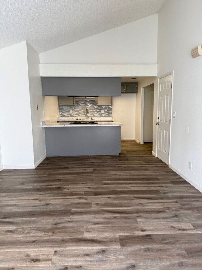 Photo - TROVITA-6816/6818 Unidad 6818