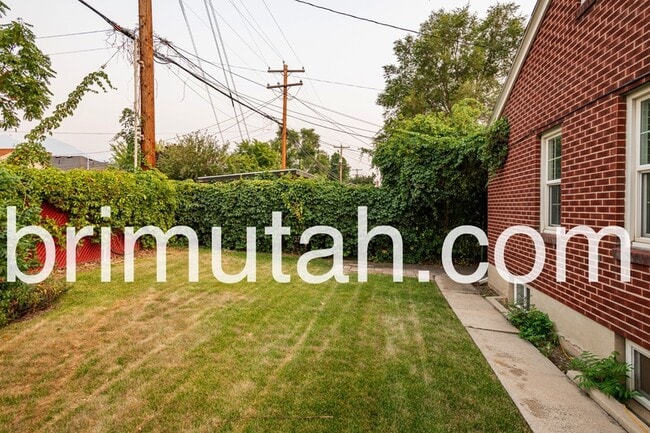 Photo - 1266 Parkway Ave