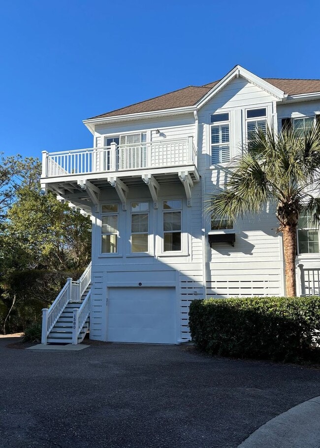 Photo - Available 2/1. GORGEOUS 3 BR/2.5 BA Home in Marais in Seaside Farms!