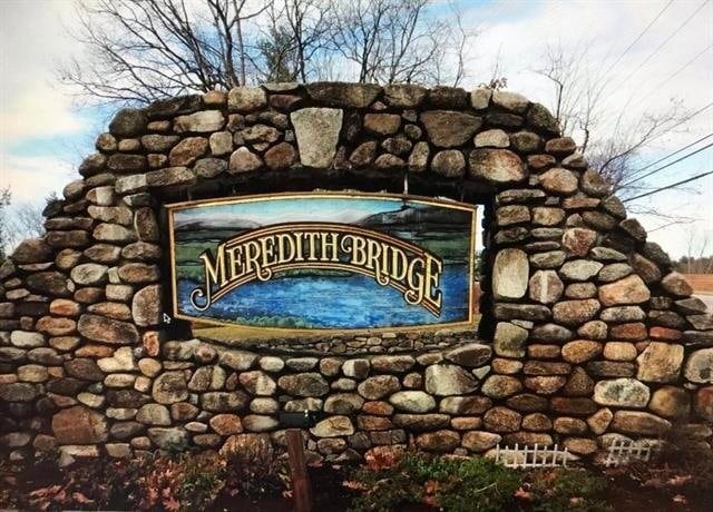 Building Photo - Meredith Bridge