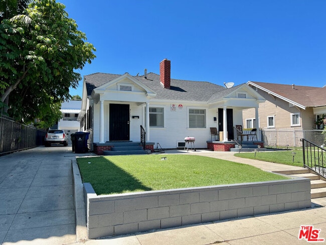 Photo - 4115 Halldale Ave