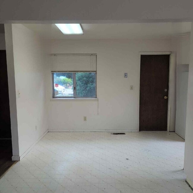 Photo - 231 Hawthorne St