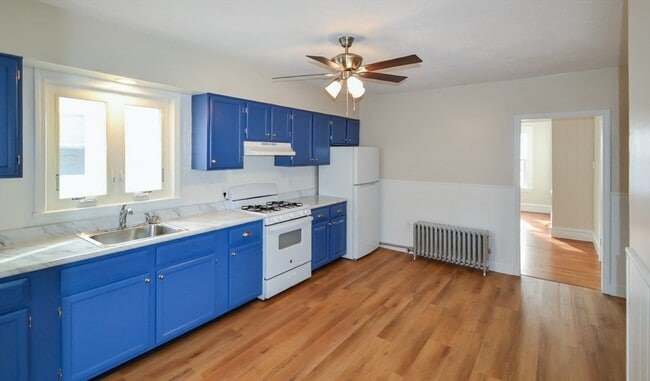 Photo - 76 Brown St Unit 2