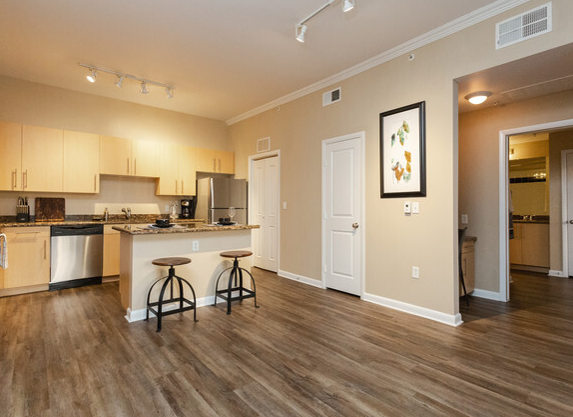 Building Photo - 2901 Cityplace W Blvd Unit 106-2 Rental