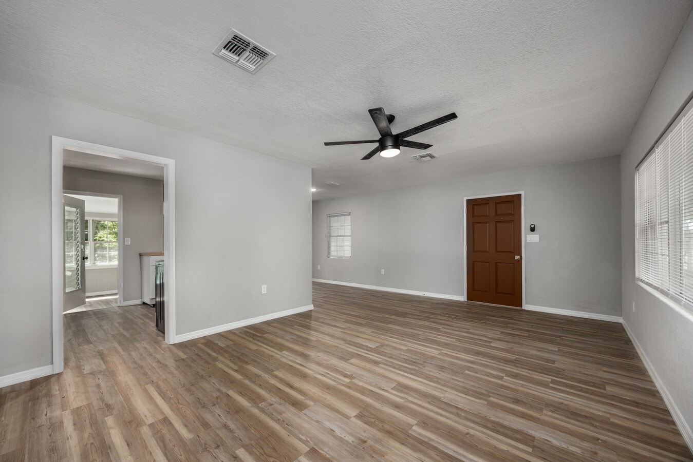 Photo - 640 NW 36th Ter