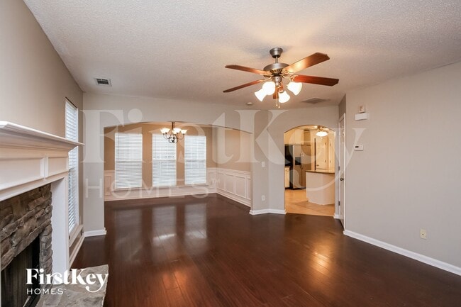 Photo - 148 Red Hawk Dr