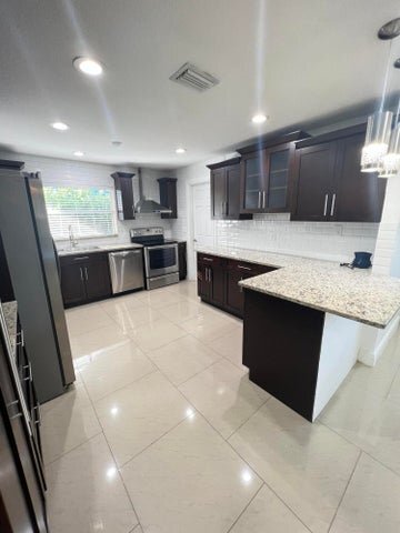 Photo - 5858 Tarragon Dr