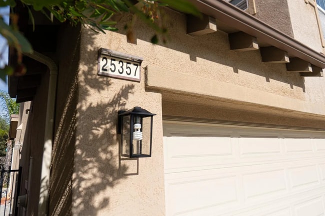 Photo - 25357 Avanti Ct