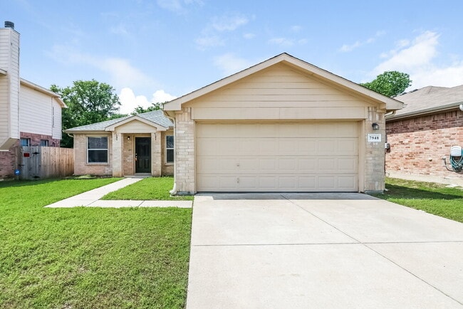 Building Photo - 7948 Meadow View Tr Rental