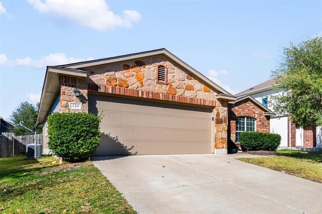 Photo - 220 Bauxite Dr