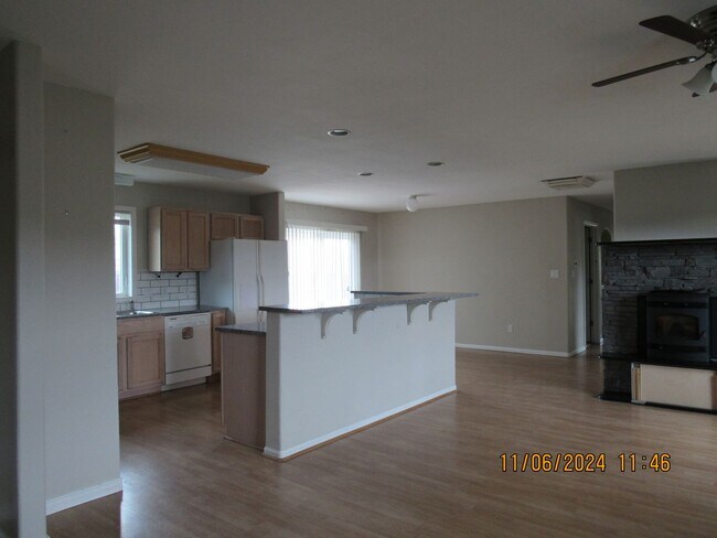 Photo - SINGLE FAMILY HOME