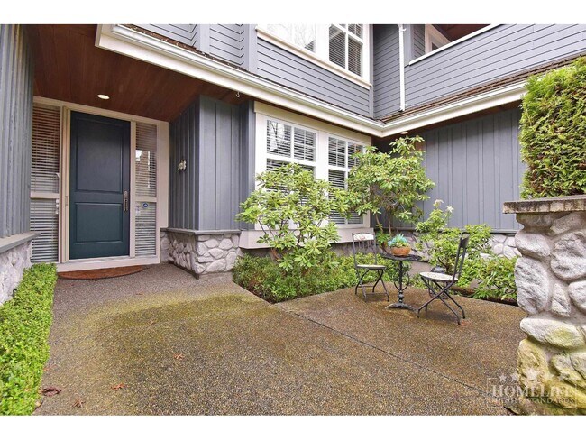 Photo - 15715-15734 34 Ave