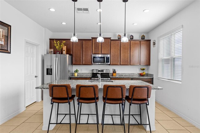 Photo - 5640 Camilla St