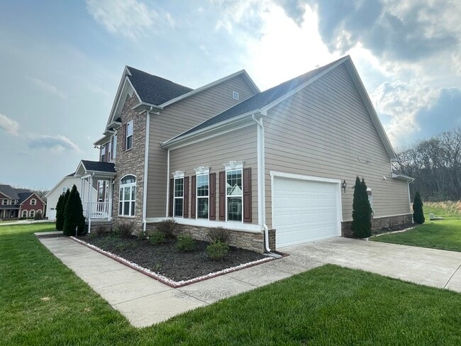 Photo - Crutcher Station home off Station Camp Blvd!