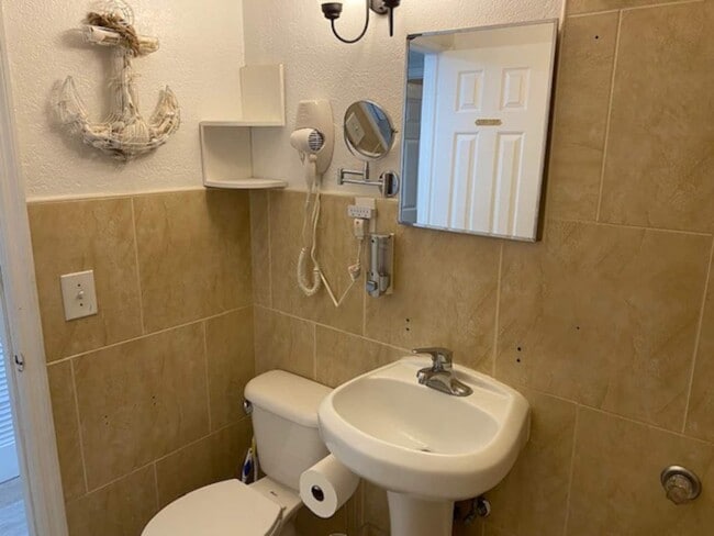 Photo - 2160 NW 18th Ter