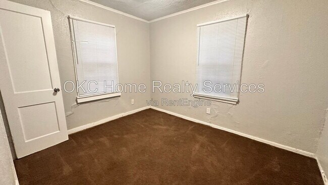 Photo - 2048 NE 18th St