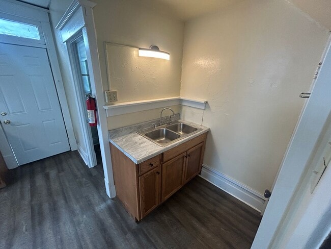 503-503 McLane Ave Unit 501