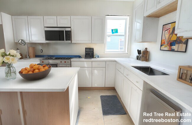 Photo - 47 Brackett St Unit 1