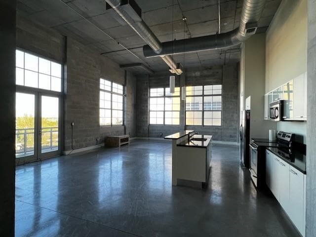 Building Photo - 434 NW 1st Ave Unit 602 Rental