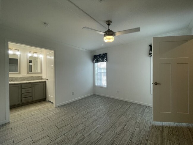 Photo - 13124 Lemon Ave