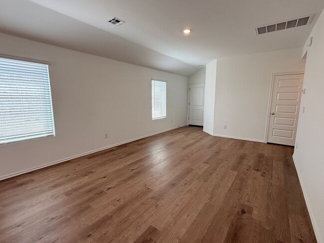 Photo - Brand New!! Cute 3 bed, 2 bath in Redstone Ranch