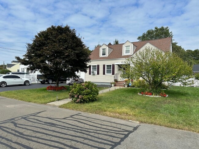 Photo - 165 Nutmeg Rd