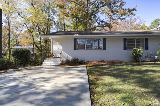 Building Photo - 3984 Christopher Dr Unit Gold Rental