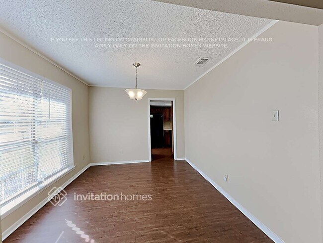 Photo - 4613 Bayberry Ln