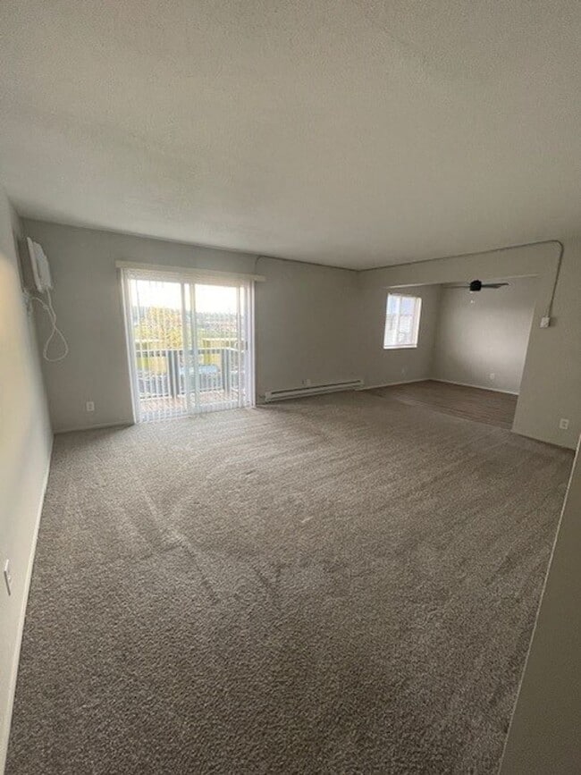 Photo - The Winston Apartments