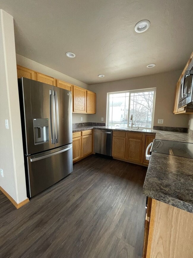 Photo - Freshly Renovated 3 Bedroom 2 Bath Townhome