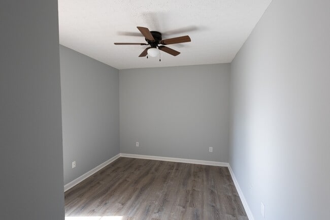 Photo - 135 W 14th Ave