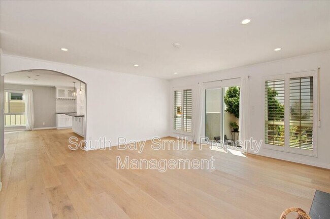 Photo - 122 S Guadalupe Ave Unit #2