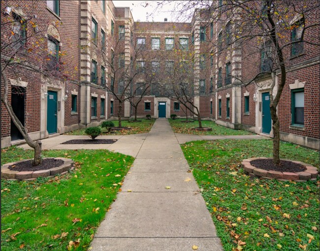 Photo - 1 bedroom in Chicago IL 60619 Unidad 1W