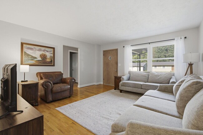 Photo - 1026 S Bruce Ave