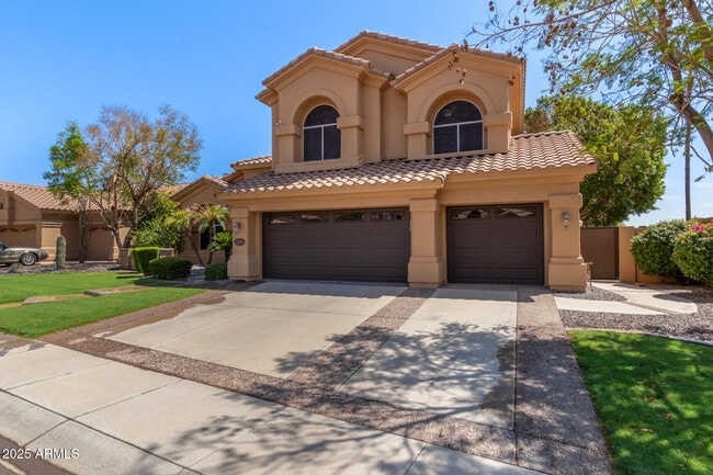 Photo - 1211 E Desert Flower Ln
