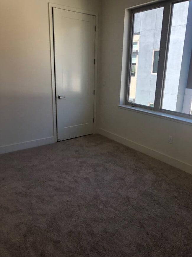 Photo - AVAILABLE NOW!! Brand New Age Developed Pr...