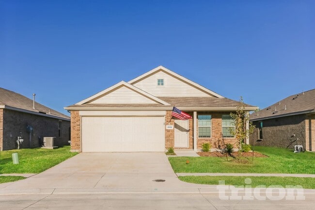Building Photo - 2602 Vavra Ln