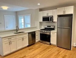 Building Photo - 67 Wheatland St Unit 2 Rental
