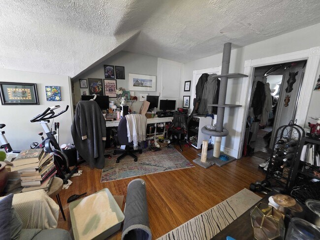 Photo - 156 Johnson St Unit 3
