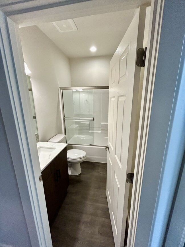 Photo - 61507 White Tail St