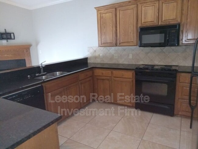 Photo - 5721 S Lakeshore Dr