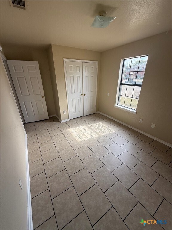 Photo - 203 W Mary Jane Dr Unidad A