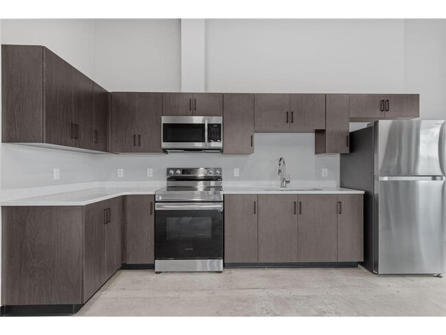 Photo - 801 SE 9th St Unit 201