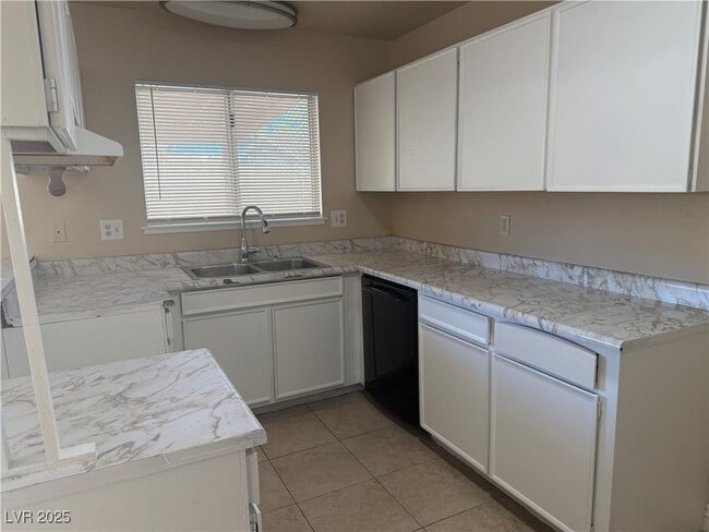 Photo - 4348 El Campana Way