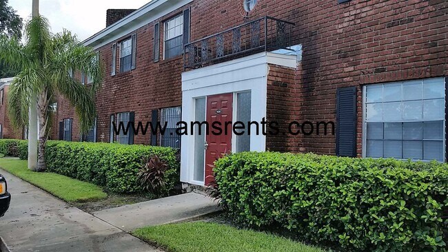 1406 Holden Ave Unit A10