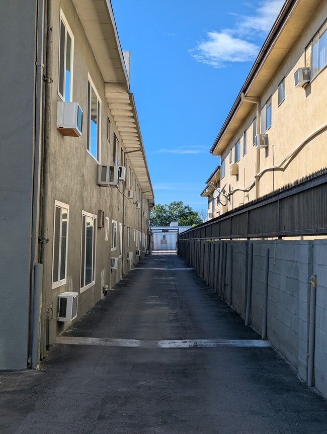 Sylemona Apartments