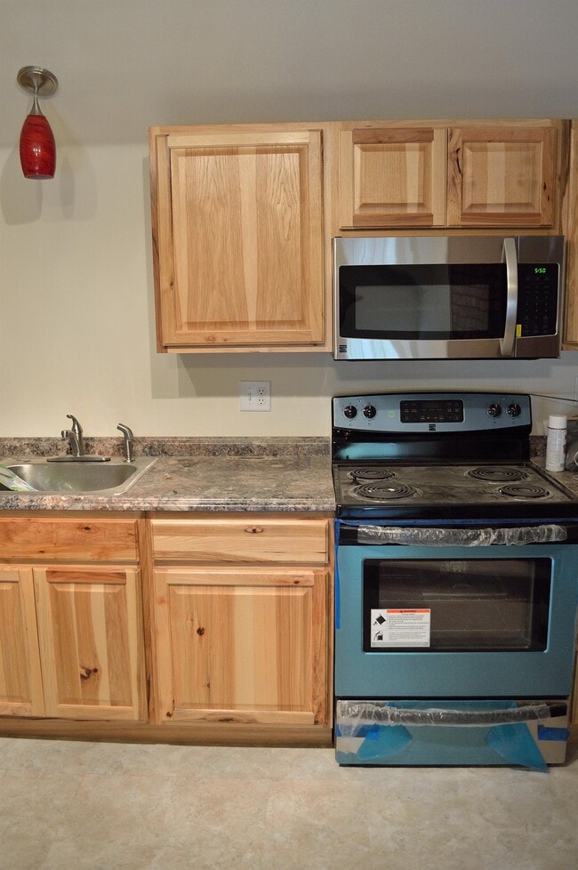Photo - 214 Stribling Ave