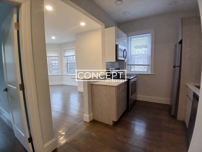 Photo - 105 Queensberry St Unit 9CP