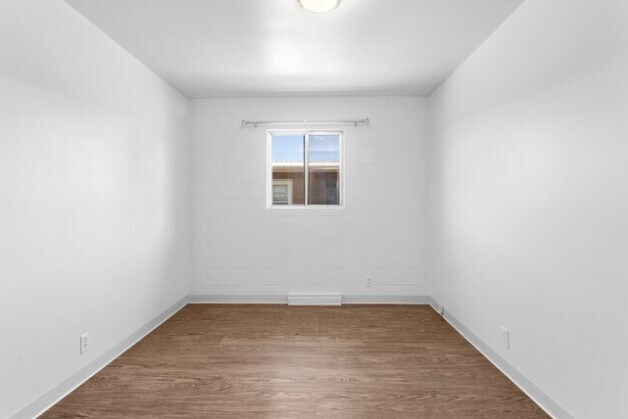 Photo - Midway Apartments