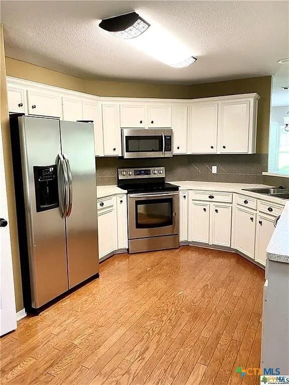 Photo - 3104 Valley Oaks Cir